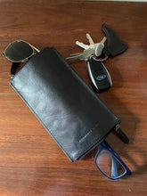 Load image into Gallery viewer, Leather  Glasses Case
