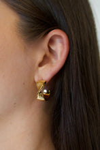 Load image into Gallery viewer, Marnie Earring - Gold Zafino
